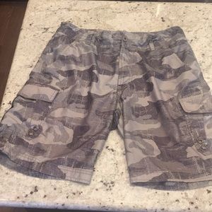 Men’s old navy cargo shorts